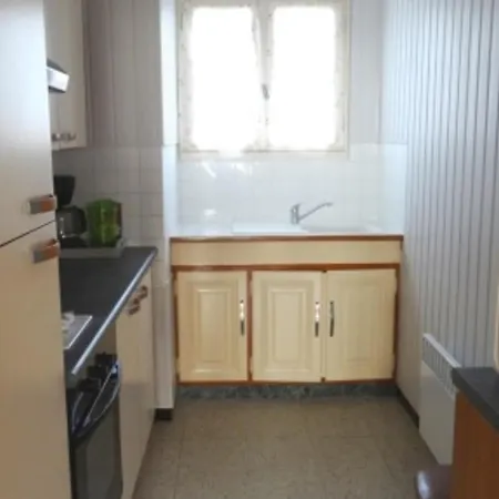 Apartment Lumineux Avec Acces Direct Plage, Tennis Prive, Parking, 5 Pers, - Fr-1-476-150